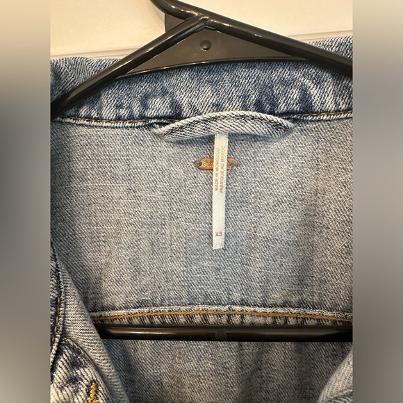 Free People Jean jacket - Picture 2 of 3